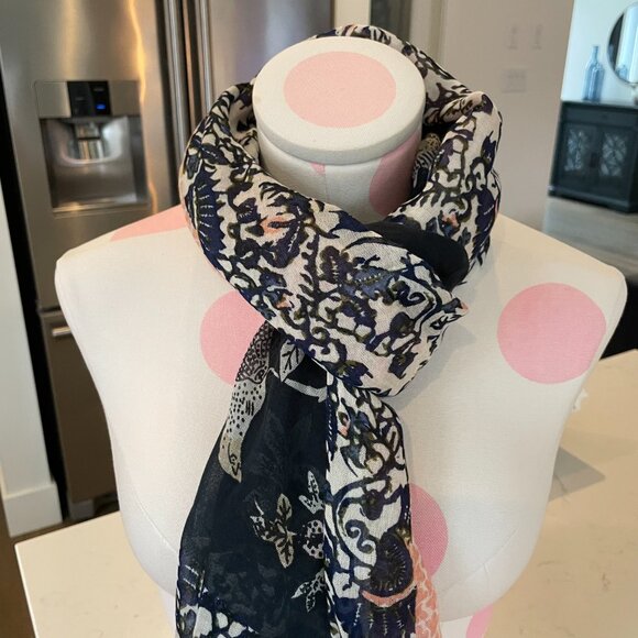 Tory Burch Inspired Lightweight Nature Print Viscose Blend Scarf Navy Peach OS - Picture 4 of 12